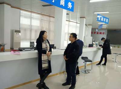 三溪鄉(xiāng)組織農(nóng)業(yè)企業(yè)代表參觀(guān)三農(nóng)服務(wù)超市